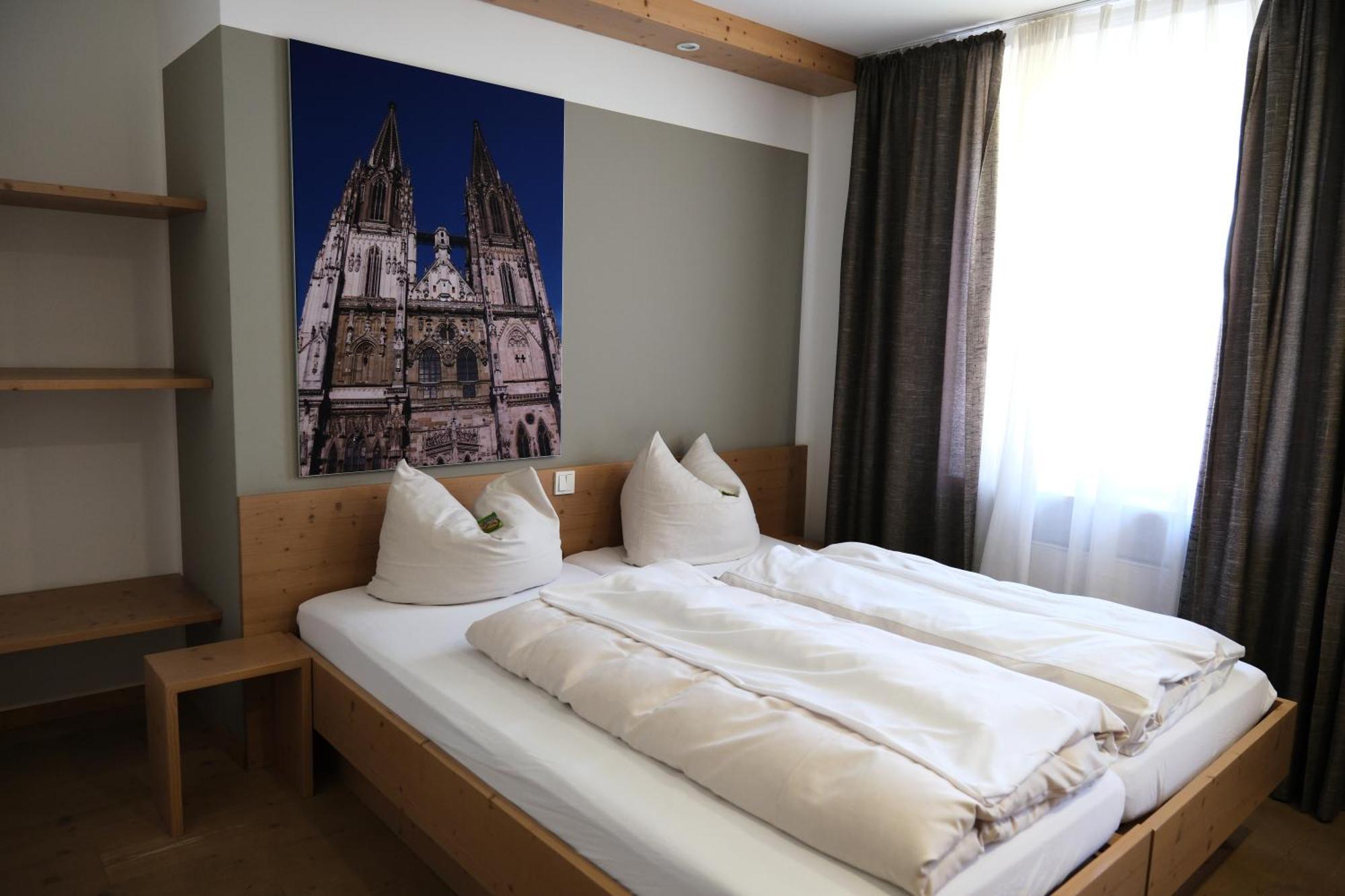 Hotel "Beim Butz" à Worth an der Donau Extérieur photo