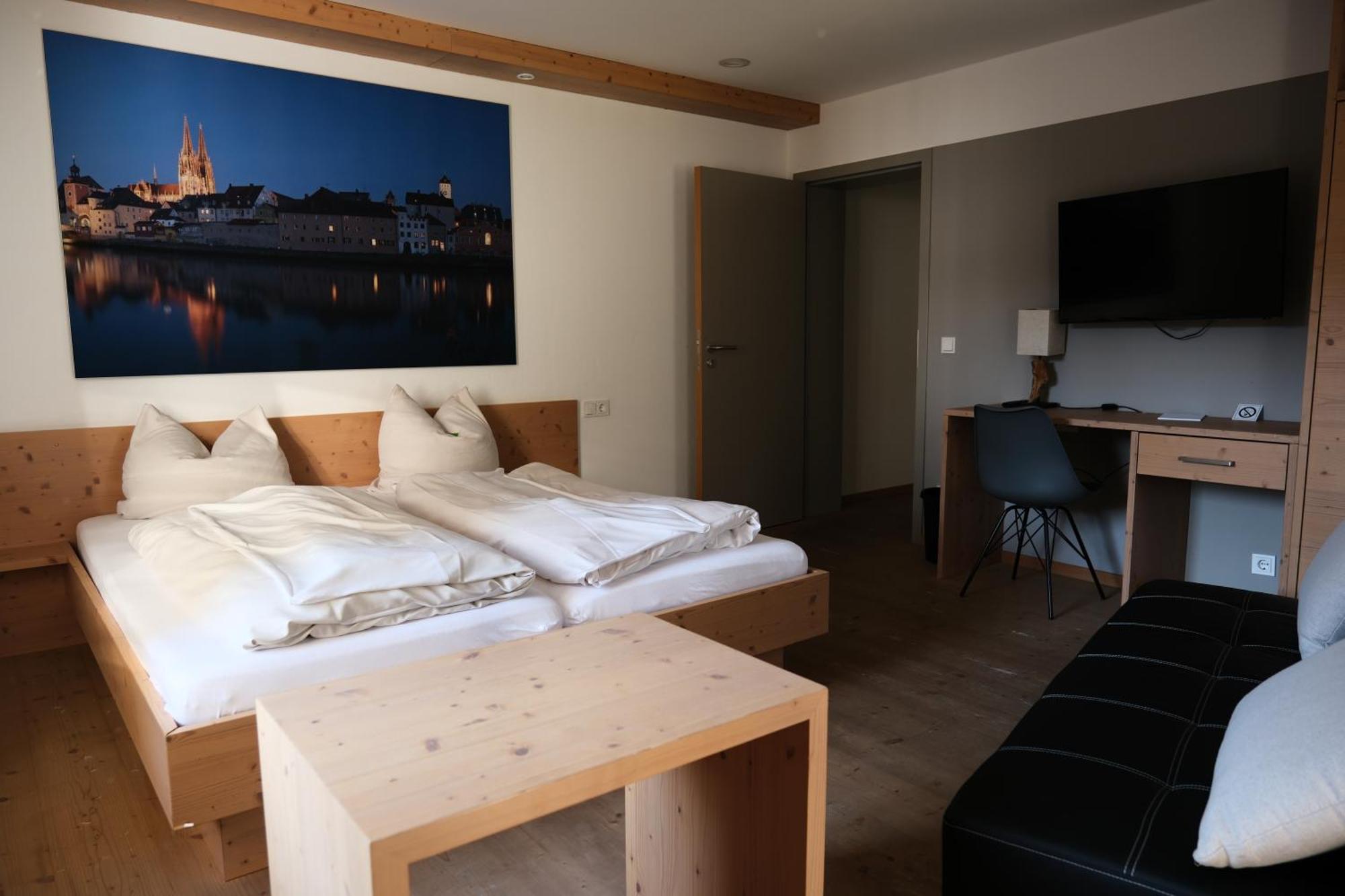 Hotel "Beim Butz" à Worth an der Donau Extérieur photo